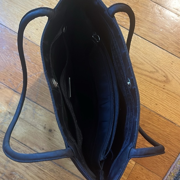 Classic Prada nylon tote bag - Picture 9 of 9